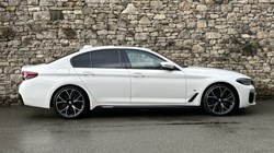2020 (70) BMW 5 SERIES 520d MHT M Sport Saloon 5232256