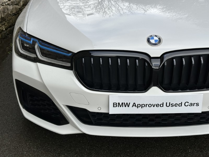 2020 (70) BMW 5 SERIES 520d MHT M Sport Saloon  5232284