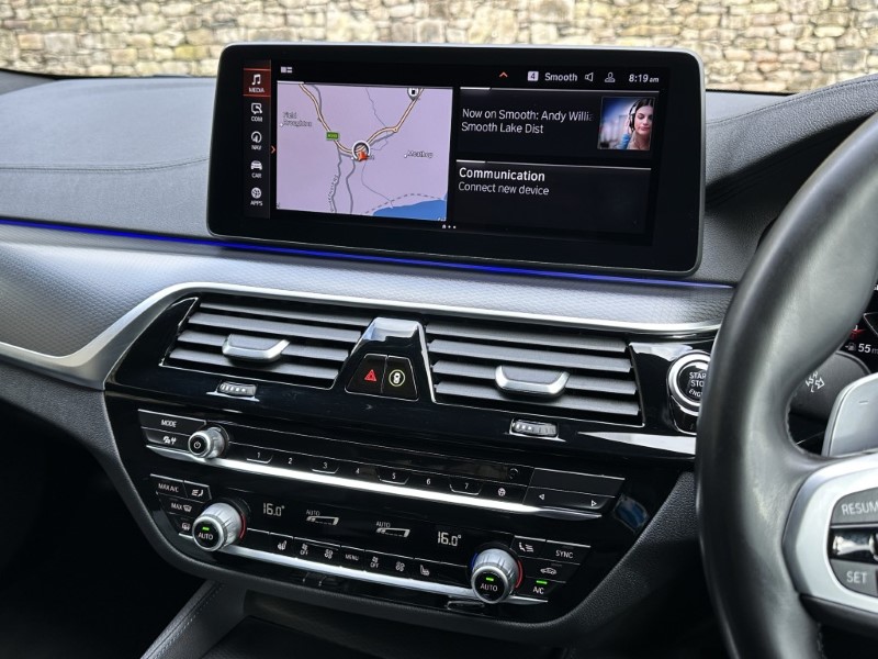 2020 (70) BMW 5 SERIES 520d MHT M Sport Saloon  5232315