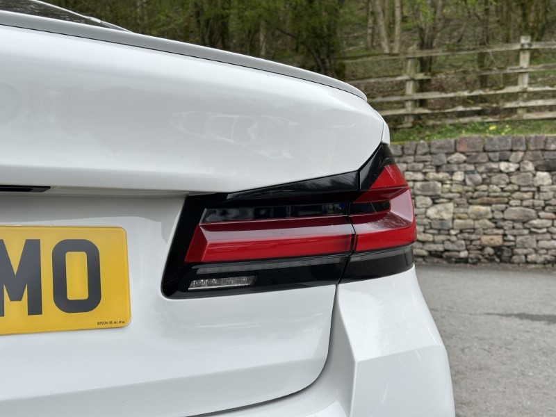 2020 (70) BMW 5 SERIES 520d MHT M Sport Saloon  5245082