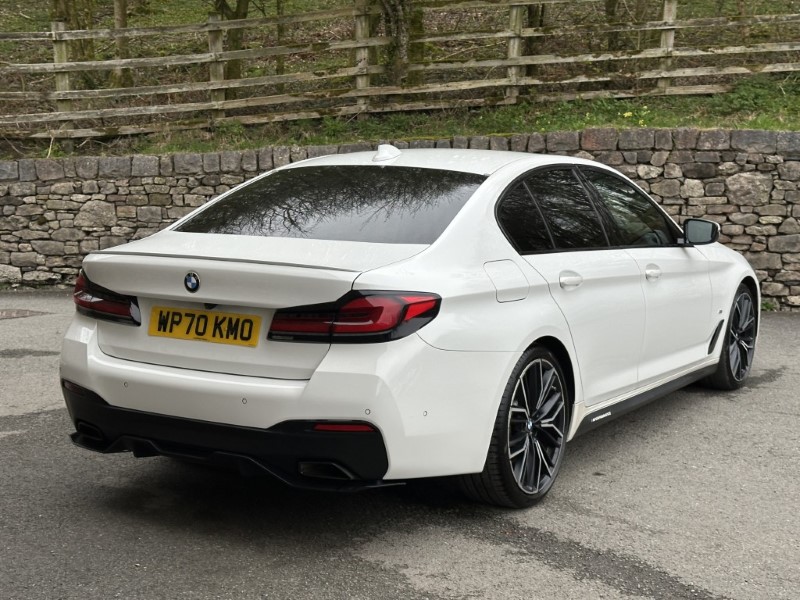 2020 (70) BMW 5 SERIES 520d MHT M Sport Saloon  5245094