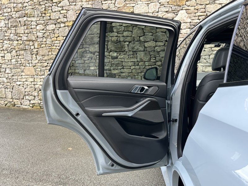 2024 (24) BMW X5 xDrive50e M Sport 5dr Auto 5243860