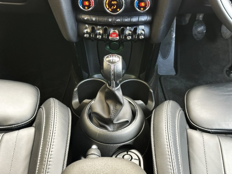 2019 (19) MINI HATCHBACK 1.5 Cooper Exclusive II 5dr 5228901