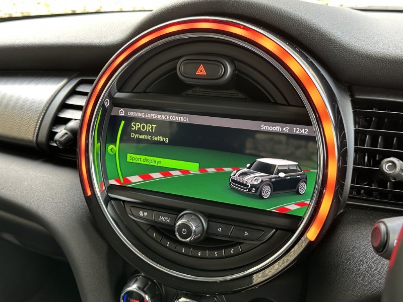 2019 (19) MINI HATCHBACK 1.5 Cooper Exclusive II 5dr 5228937