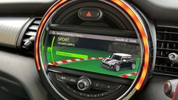 2019 (19) MINI HATCHBACK 1.5 Cooper Exclusive II 5dr 5228937