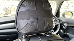 2019 (19) MINI HATCHBACK 1.5 Cooper Exclusive II 5dr 5228929