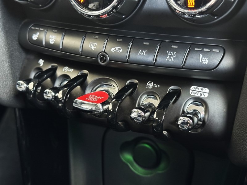 2019 (19) MINI HATCHBACK 1.5 Cooper Exclusive II 5dr 5229644