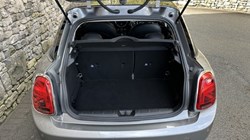 2019 (19) MINI HATCHBACK 1.5 Cooper Exclusive II 5dr 5228892