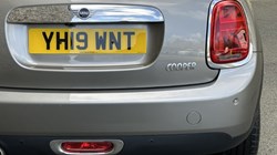 2019 (19) MINI HATCHBACK 1.5 Cooper Exclusive II 5dr 5228890