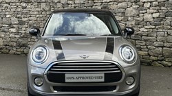 2019 (19) MINI HATCHBACK 1.5 Cooper Exclusive II 5dr 5228943