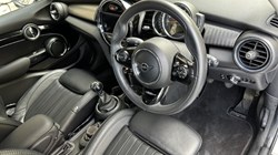 2019 (19) MINI HATCHBACK 1.5 Cooper Exclusive II 5dr 5228893