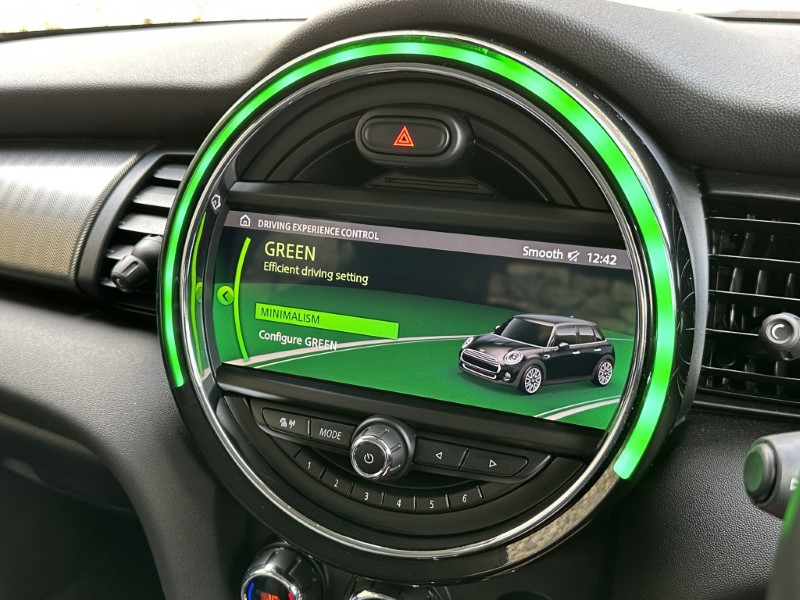 2019 (19) MINI HATCHBACK 1.5 Cooper Exclusive II 5dr 5228939