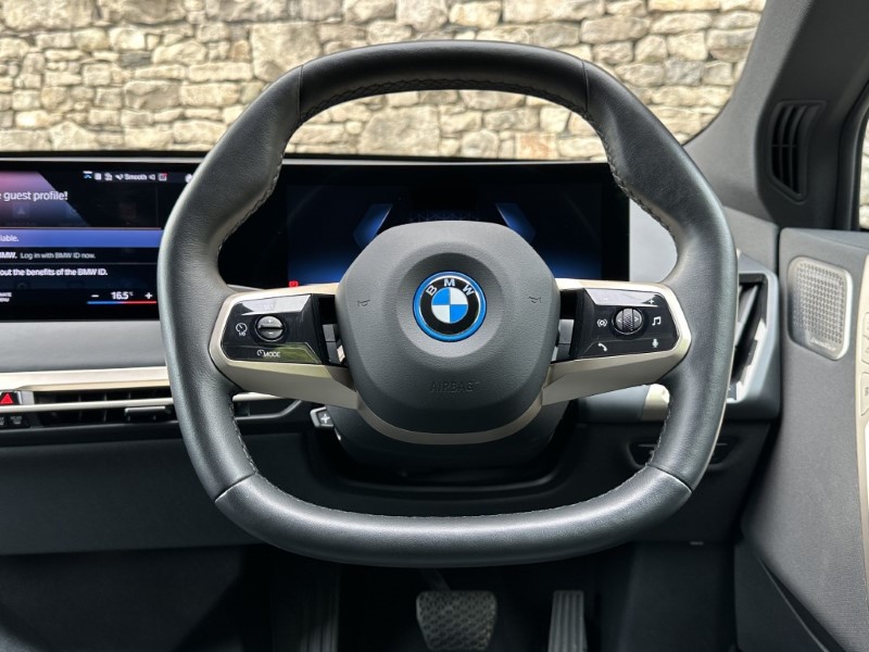2022 (22) BMW iX 385kW xDrive50 M Sport 111.5kWh 5dr Auto 5290479