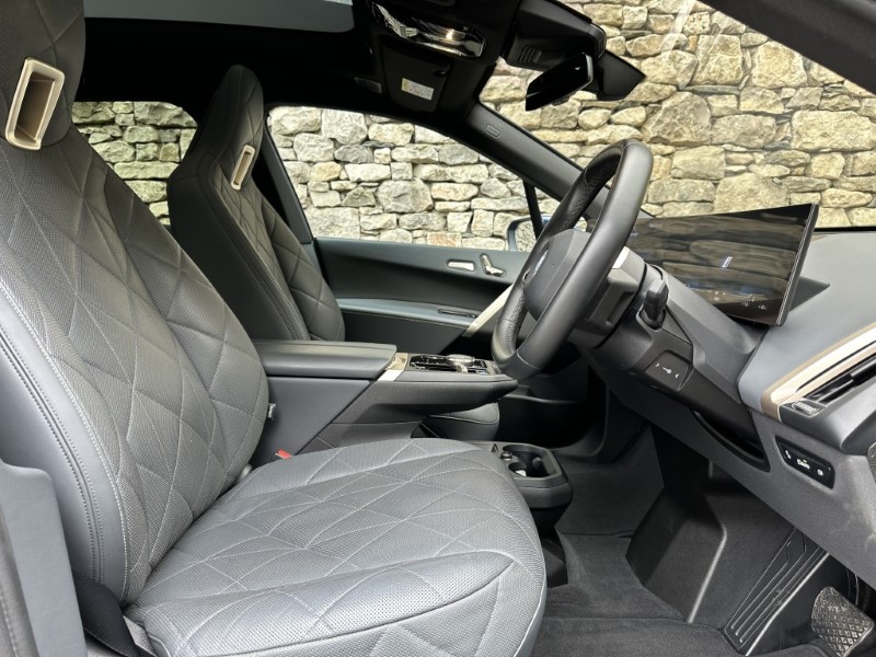 2022 (22) BMW iX 385kW xDrive50 M Sport 111.5kWh 5dr Auto 5290436