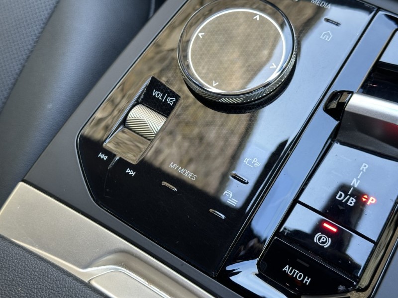 2026 (76) BMW iX 240kW xDrive40 M Sport Edition 76.6kWh 5dr Auto 5247218