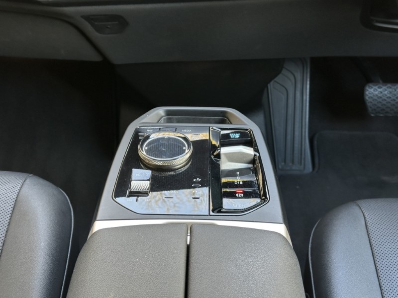 2026 (76) BMW iX 240kW xDrive40 M Sport Edition 76.6kWh 5dr Auto 5247213