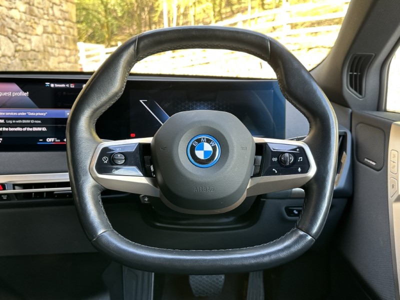 2026 (76) BMW iX 240kW xDrive40 M Sport Edition 76.6kWh 5dr Auto 5247211