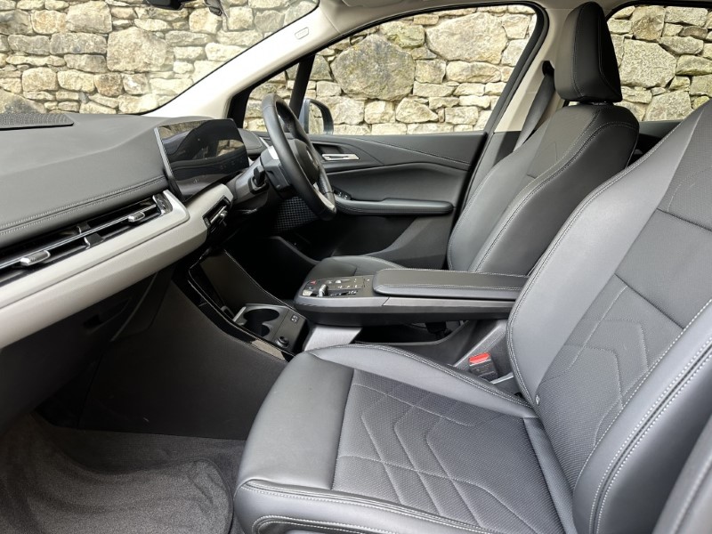 2025 (25) BMW 2 SERIES 225e xDrive Luxury 5dr DCT 5243693