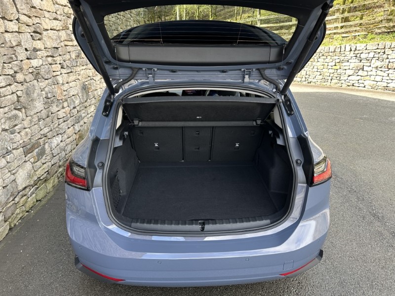 2025 (25) BMW 2 SERIES 225e xDrive Luxury 5dr DCT 5243669