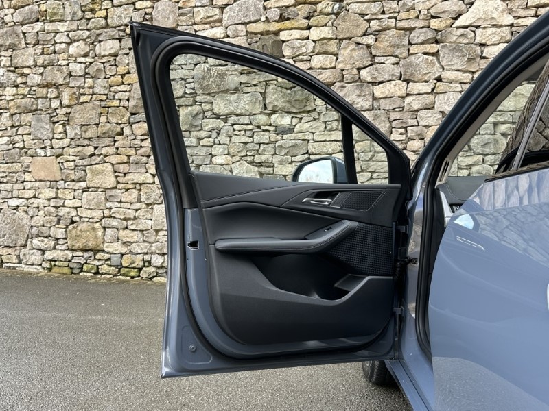 2025 (25) BMW 2 SERIES 225e xDrive Luxury 5dr DCT 5243702