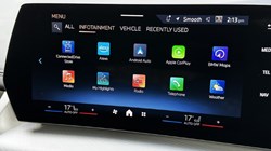 2025 (25) BMW 2 SERIES 225e xDrive Luxury 5dr DCT 5243715