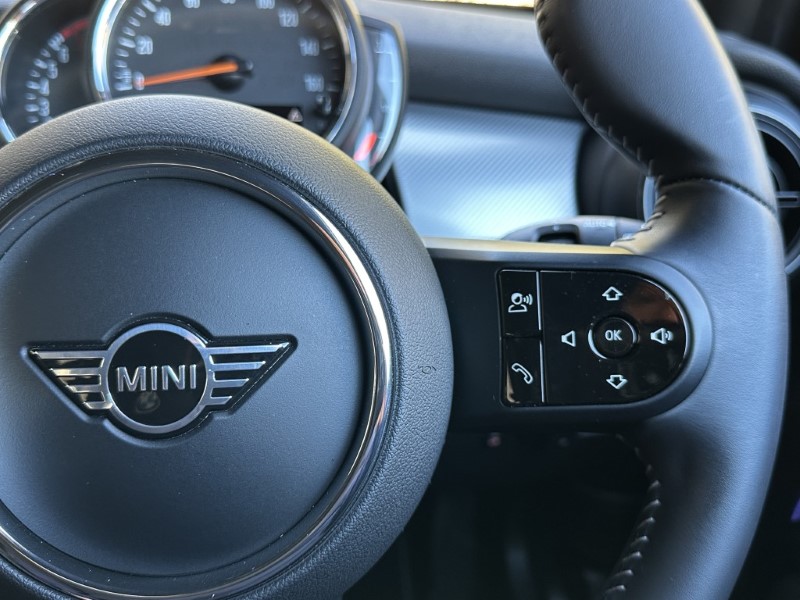 2022 (72) MINI HATCHBACK 1.5 Cooper Exclusive 5dr Auto 5254906