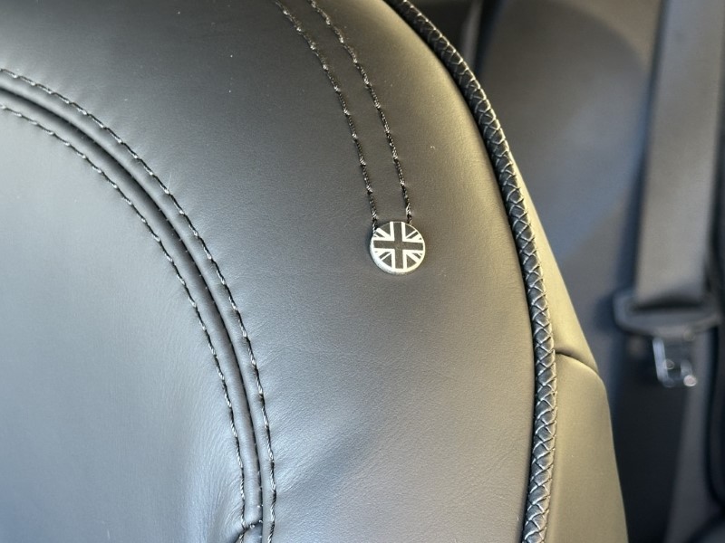 2022 (72) MINI HATCHBACK 1.5 Cooper Exclusive 5dr Auto 5254919