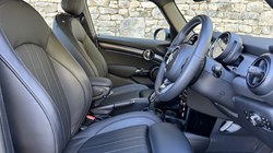 2022 (72) MINI HATCHBACK 1.5 Cooper Exclusive 5dr Auto 5254890