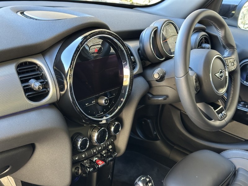 2022 (72) MINI HATCHBACK 1.5 Cooper Exclusive 5dr Auto 5254915