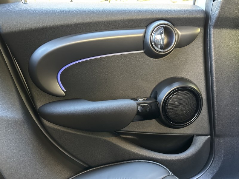 2022 (72) MINI HATCHBACK 1.5 Cooper Exclusive 5dr Auto 5254894