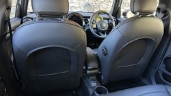 2022 (72) MINI HATCHBACK 1.5 Cooper Exclusive 5dr Auto 5254928