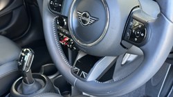 2022 (72) MINI HATCHBACK 1.5 Cooper Exclusive 5dr Auto 5254893