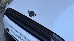 2022 (72) MINI HATCHBACK 1.5 Cooper Exclusive 5dr Auto 5254911