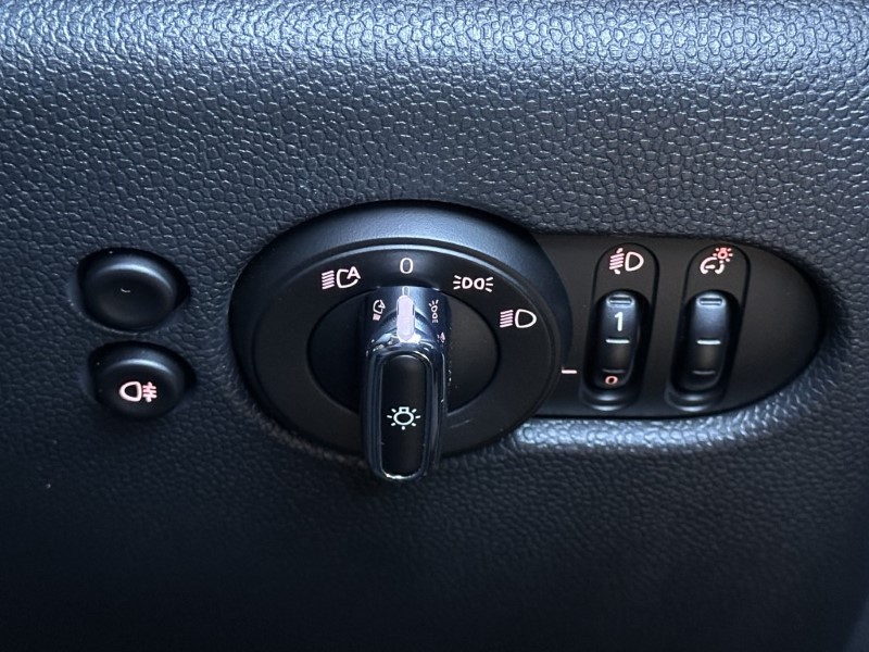 2022 (72) MINI HATCHBACK 1.5 Cooper Exclusive 5dr Auto 5254904