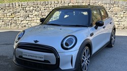 2022 (72) MINI HATCHBACK 1.5 Cooper Exclusive 5dr Auto 5254930