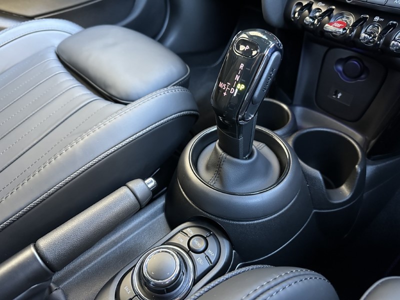 2022 (72) MINI HATCHBACK 1.5 Cooper Exclusive 5dr Auto 5254899