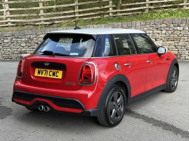 2021 (71) MINI HATCHBACK 2.0 Cooper S Classic 5dr 5277288
