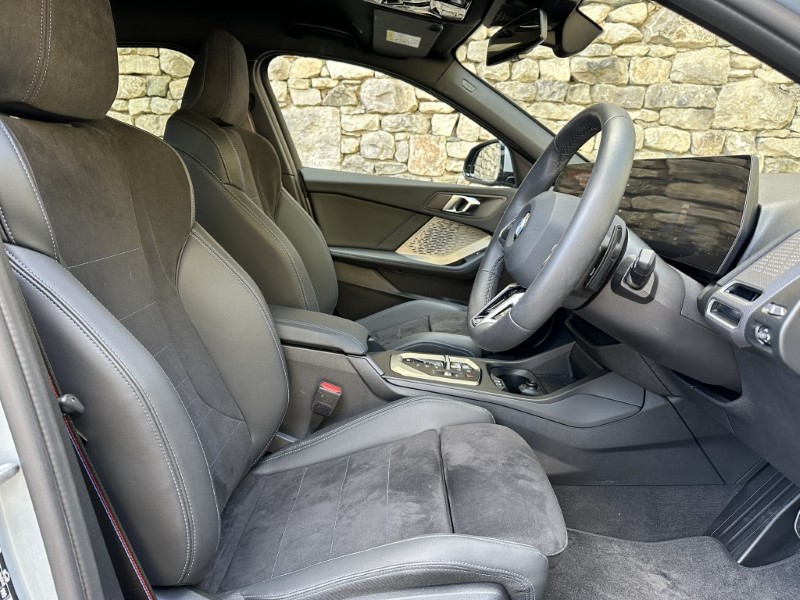 2025 (75) BMW 1 SERIES 120 M Sport 5dr Step Auto 5255371
