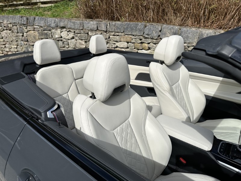 2021 (71) BMW 4 SERIES 430i M Sport Pro Edition 2dr Convertible  5246040