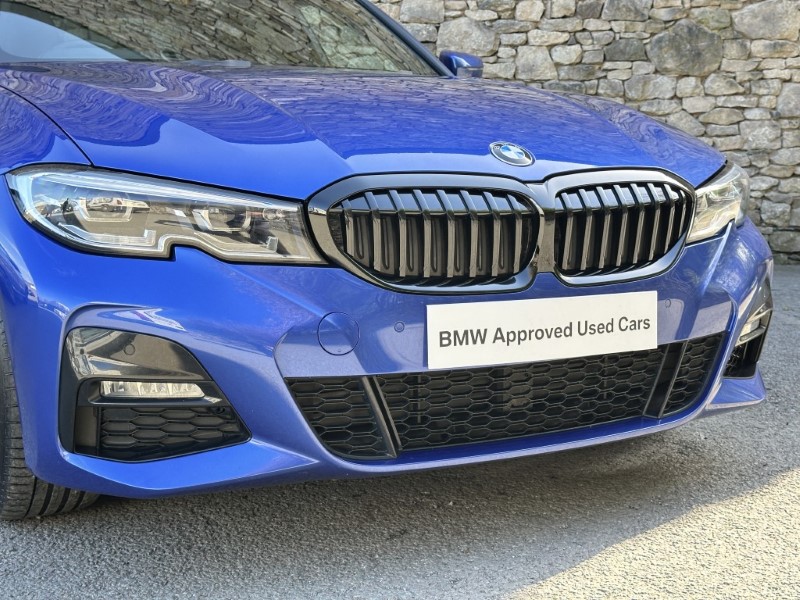 2021 (21) BMW 3 SERIES 330e M Sport 4dr Saloon  5285570