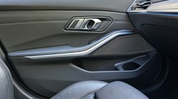 2021 (21) BMW 3 SERIES 330e M Sport 4dr Saloon 5285530