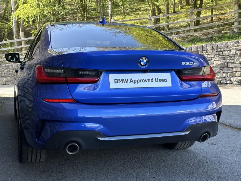 2021 (21) BMW 3 SERIES 330e M Sport 4dr Saloon  5285511