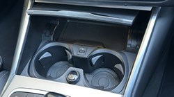 2021 (21) BMW 3 SERIES 330e M Sport 4dr Saloon 5285528