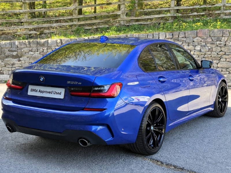 2021 (21) BMW 3 SERIES 330e M Sport 4dr Saloon  5291678