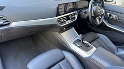 2021 (21) BMW 3 SERIES 330e M Sport 4dr Saloon 5285543