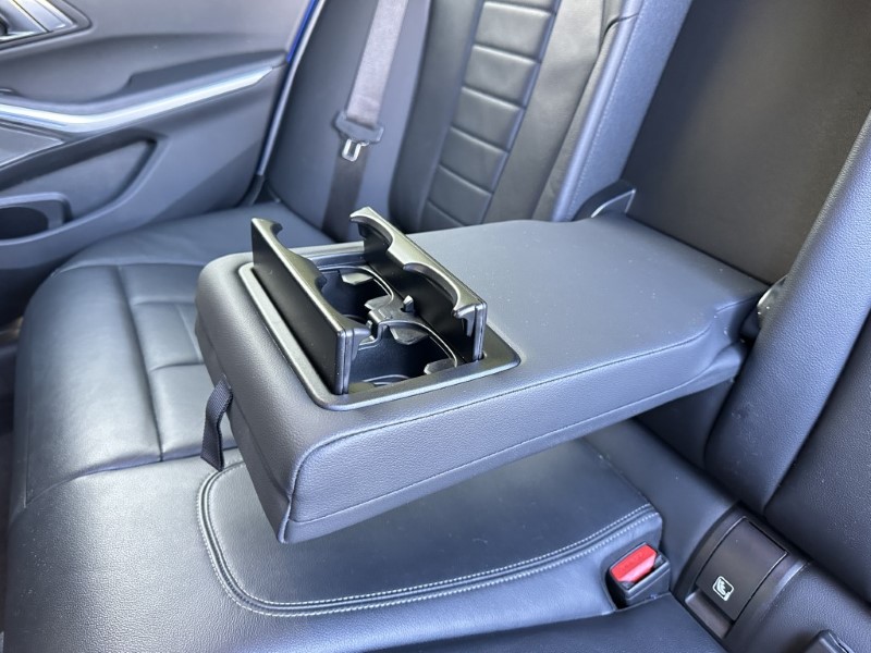 2021 (21) BMW 3 SERIES 330e M Sport 4dr Saloon  5285560