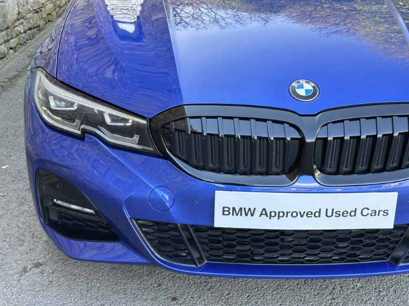 2021 (21) BMW 3 SERIES 330e M Sport 4dr Saloon  5285538