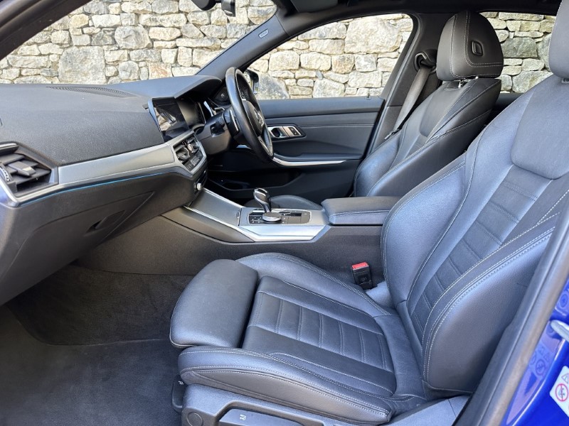 2021 (21) BMW 3 SERIES 330e M Sport 4dr Saloon  5285542