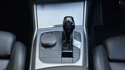2021 (21) BMW 3 SERIES 330e M Sport 4dr Saloon 5285523