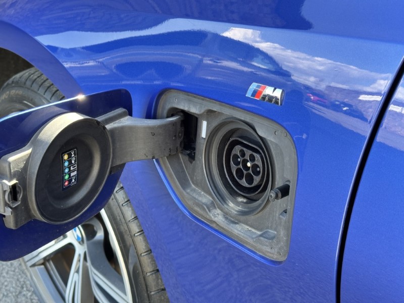 2021 (21) BMW 3 SERIES 330e M Sport 4dr Saloon  5285566